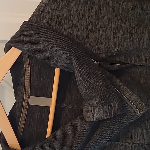 Women's long sleeve top size large Hyba olive colour - Picture 8 of 8